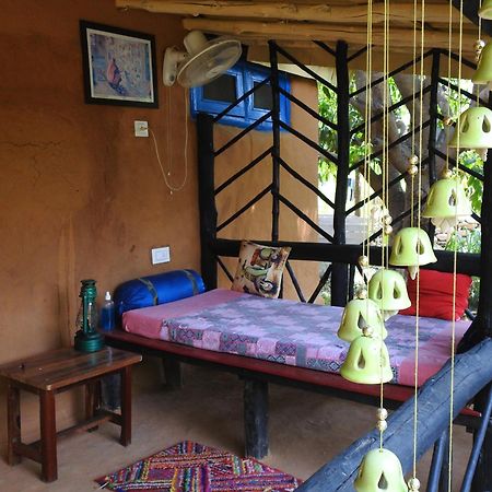 מלון רמנגר Camp Hornbill Corbett מראה חיצוני תמונה