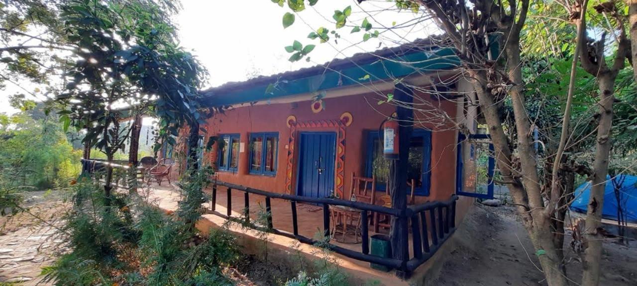 מלון רמנגר Camp Hornbill Corbett מראה חיצוני תמונה