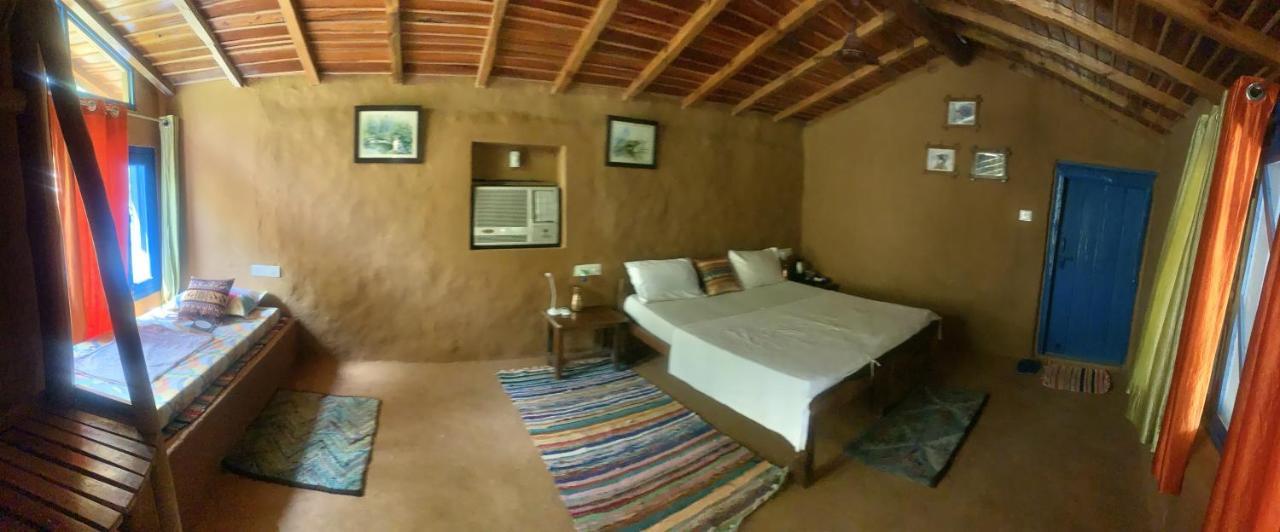 מלון רמנגר Camp Hornbill Corbett מראה חיצוני תמונה