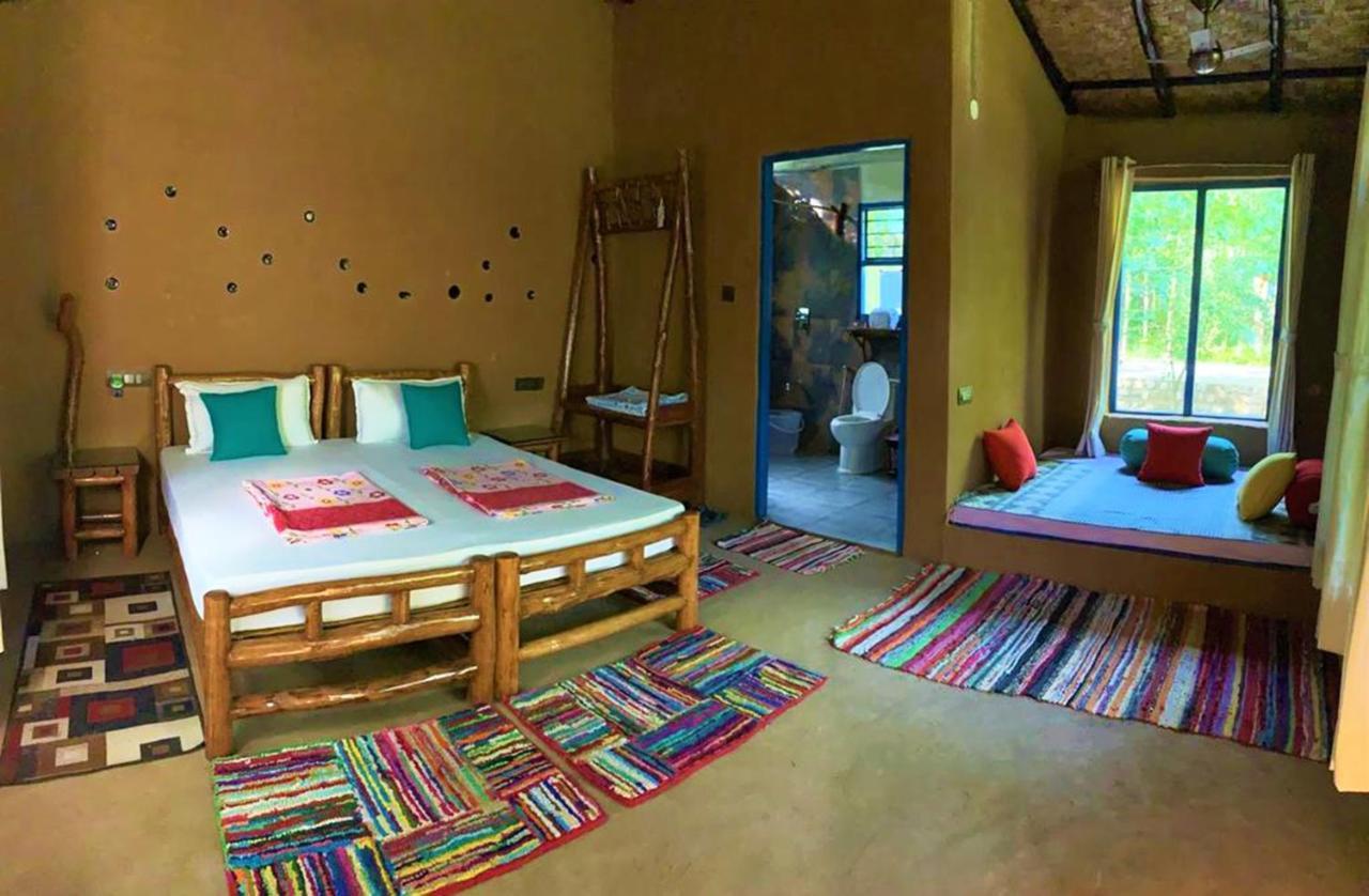 מלון רמנגר Camp Hornbill Corbett מראה חיצוני תמונה