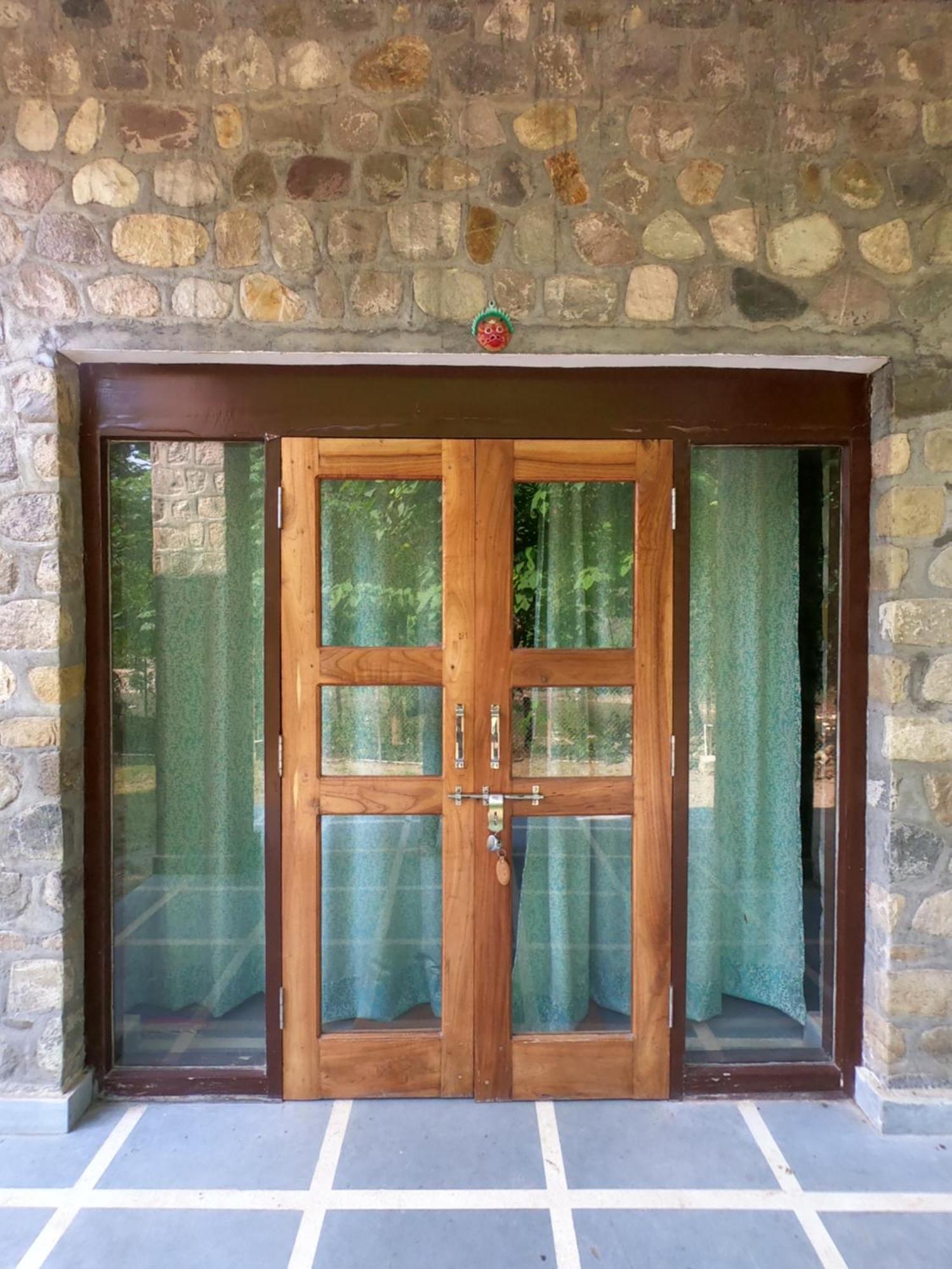 מלון רמנגר Camp Hornbill Corbett מראה חיצוני תמונה